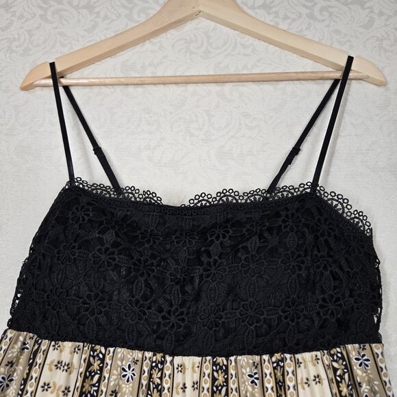 No Boundaries Maxi Dress sz M Black Tan Strappy Tiered Crochet Lace Boho - Picture 7 of 16